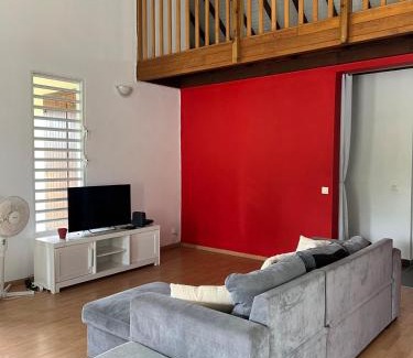 Lamentin Villa | Villa Vato