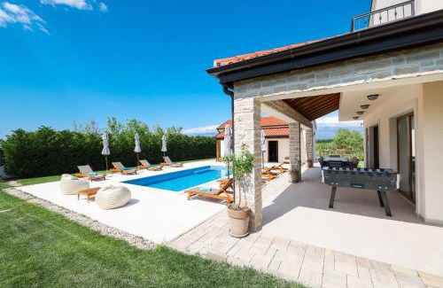 Vrsi Villa | Villa Velebita with heated pool