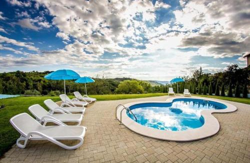 Grabri Villa | Villa Viera for 12 people in Central Istria with private pool & pet friendly