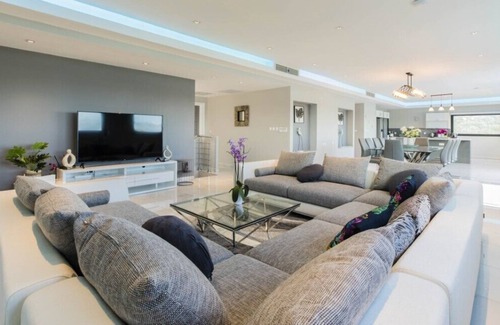 Oyster Pond Villa | Villa Vijoux