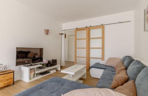 Les Sables d'Olonne Villa | Villa Villa Les Cygnes by Interhome
