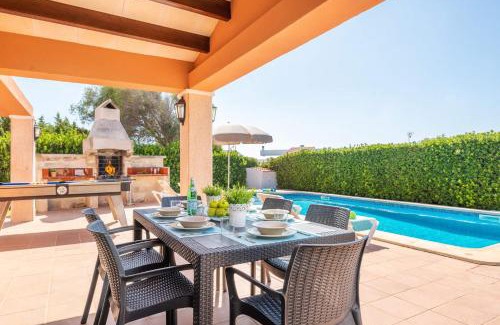 Cap d'Artrutx Villa | Villa Violeta by Villa Plus
