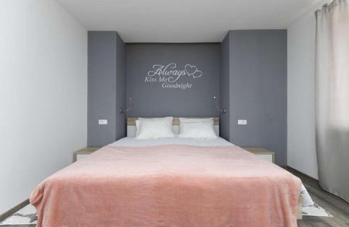 Beram Villa | Villa Viscum in Central Istria for 8 persons with large garden - pet friendly