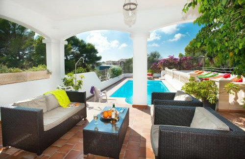 Cala Serena Villa | Villa Vista Palmeras by Villa Plus