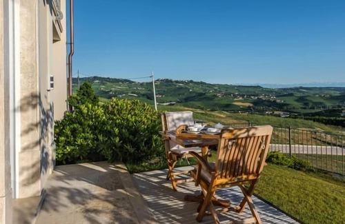 Castiglione Falletto Apartment | Villa Vitae - Luxury apartments - App.to Pavese