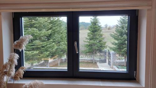 Moscopole Villa | Villa Voskopoja Stone House