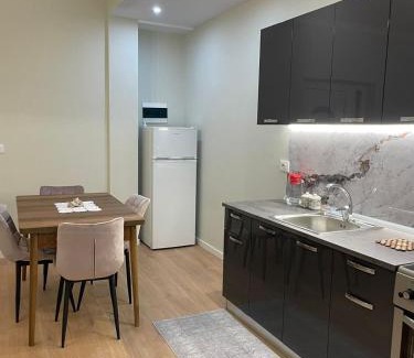 Kamez Apartment | Villa VSV:Second Flat+Parking
