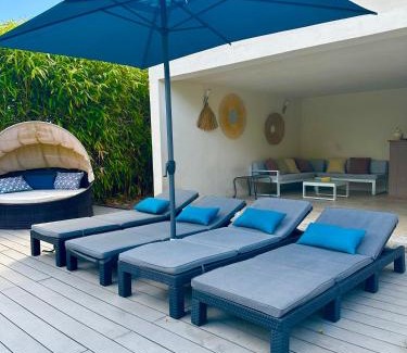 Ansouis Villa | Villa vue imprenable sur château