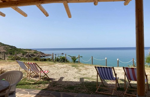 Alghero Apartment | Villa Wanda - Seafront apartment on Cala Burantino with private cove