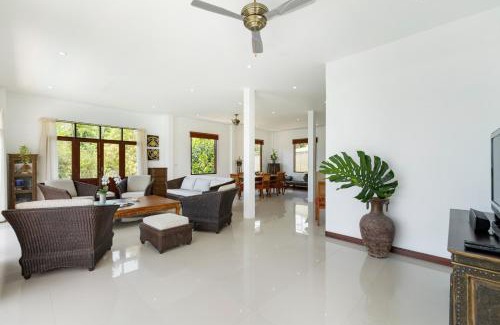 Plai Laem House | Villa Wassana - Sunset View 5Bed