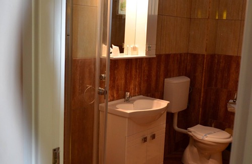Mamaia-Sat Villa | Villa with 3 rooms,private terrace&entrance,pools acces,near sea,Mamaia north.