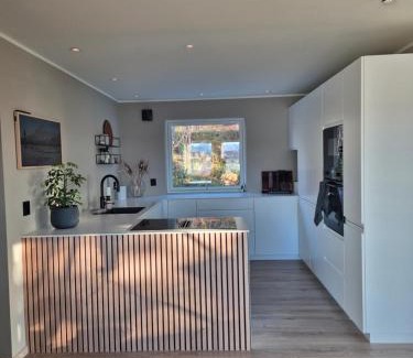 Tromso Apartment | Villa with amazing view! Free Parking