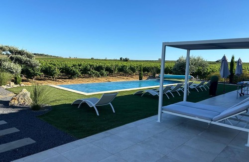 Servian Villa | Villa with exceptional 4-star certified viewSPA and heated infinity pool