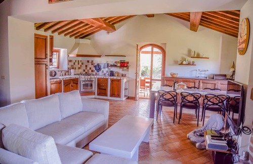 Amelia Villa | Villa with fenced garden, private pool, air conditioning near Orvieto and Rome.