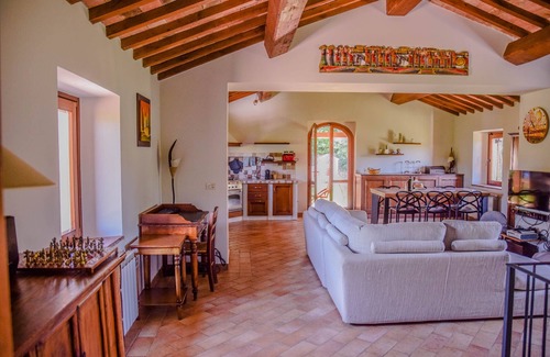 Amelia Villa | Villa with fenced garden, private pool, air conditioning near Orvieto and Rome.