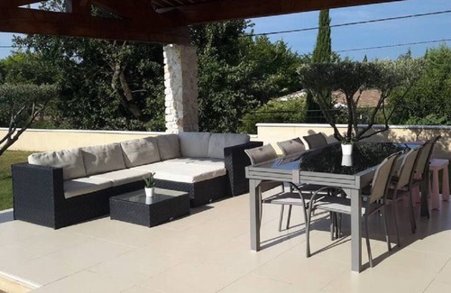 Allegre Les Fumades House | Villa with pool