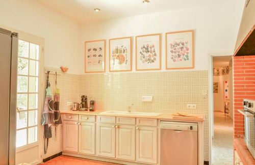 Montmaurin House | Villa with large terrace and swimming pool