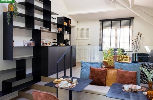 Beigem Villa | Villa with lovely garden and swimming pool. In the green Belt around Brussels.