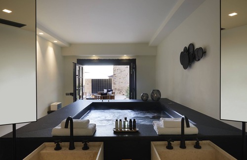 Riglia Villa | Villa with outdoor pool for 8 persons