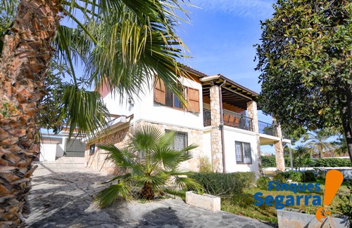 El Roc de Sant Gaieta House | Villa with pool and barbecue, 900m from the beach
