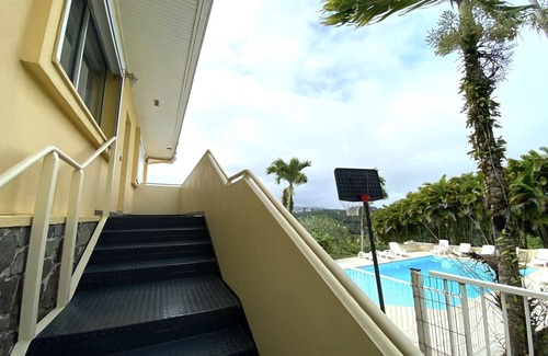 Saint-Joseph Villa | Villa with pool, barbecue and garden