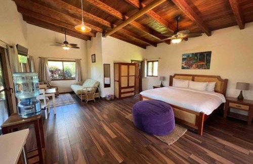 San Antonio Villa | Villa with pool