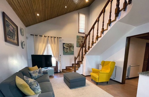 Cardielos House | Villa with pool, close to the beach!