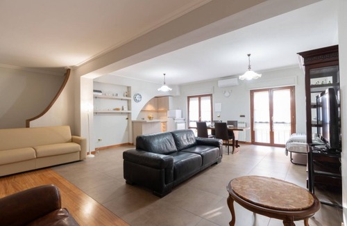 Trani Apartment | Villa with Pool & Garden - Underground floor