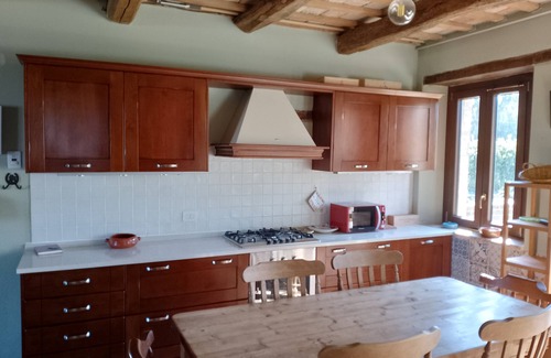 Falerone House | Villa With Pool Ideal for Cyclists and Relaxing