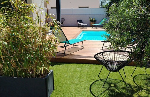 Serignan House | Villa with pool near sea, near seaside village (2 km)