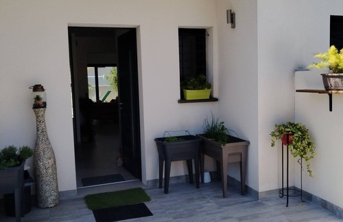 Serignan House | Villa with pool near sea, near seaside village (2 km)