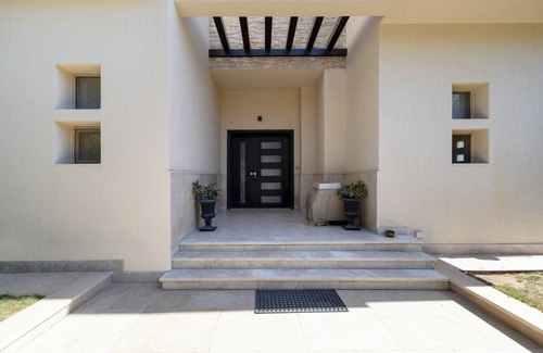 Sheikh Zayed City Villa | Villa With Private Pool In Beverly Hills