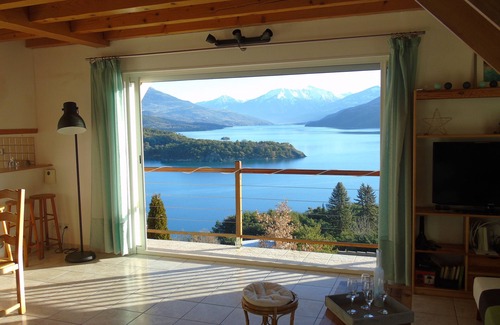 Chorges House | Villa with private beach access