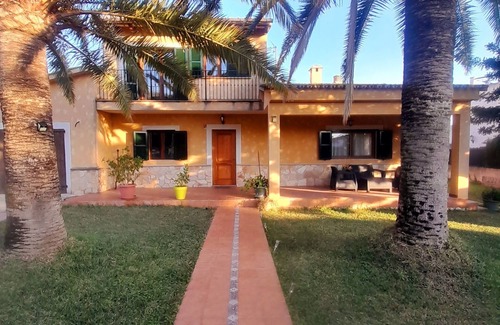 Sa Font Seca Ski Chalet | Villa With private Pool for Groups and Families 8 Sleeps