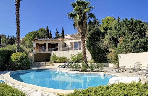 Beaufort House | Villa with private pool and vineyard views