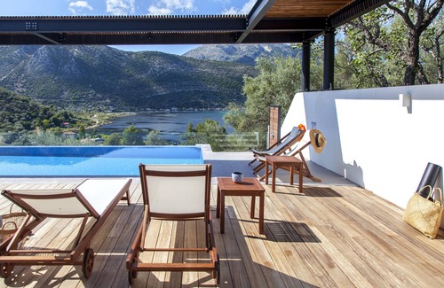 Nidri Villa | Villa with Private Pool & Seaviews ideal for families