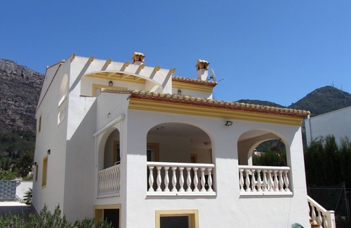 La Drova Villa | Villa With Private Pool & Mountain Views