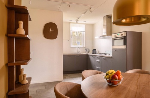 Maastricht House | Villa with sauna, bubble bath and veranda