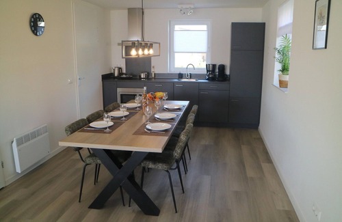 Municipality of Nissewaard House | Villa with swimming and fishing pier