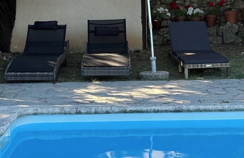 Lodeve Villa | Villa with swimming pool in the hills above Lodève