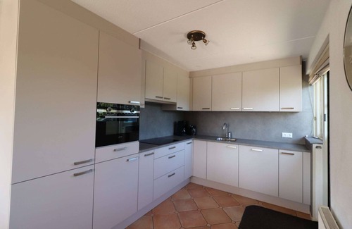 Makkum Villa | Villa with terrace on the water in Friesland
