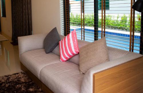 Hin Lek Fai Villa | Villa15 Huahin