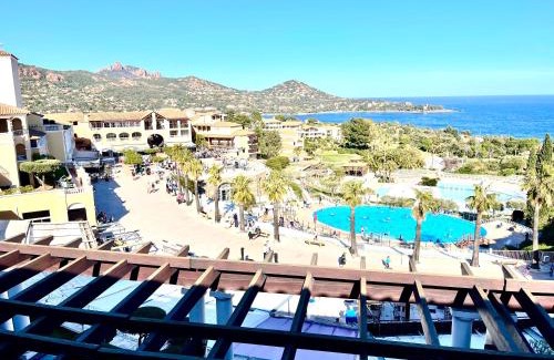 Cap Esterel Apartment | Village Cap Esterel duplex vue mer centre