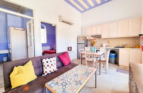 Skarinou Apartment | Village Charm Pool Apartment at Skarinou