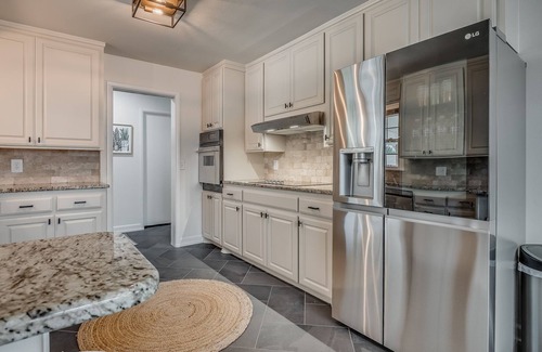 Central Oklahoma City House | Village Cozy, Modern ranch with huge shower and covered patio!