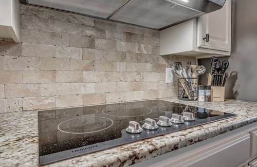 Central Oklahoma City House | Village Cozy, Modern ranch with huge shower and covered patio!
