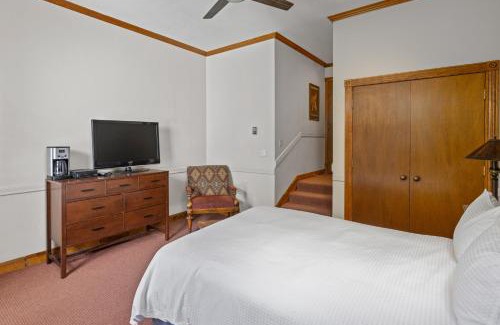 Telluride Apartment | Village Hideaway - Telluride convenience!