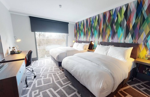 Bracknell Hotel | Village Hotel Bracknell