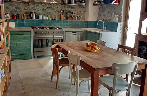 Baratier House | Village house 1 km from the lake, 100 m from the shuttle to Les Orres.