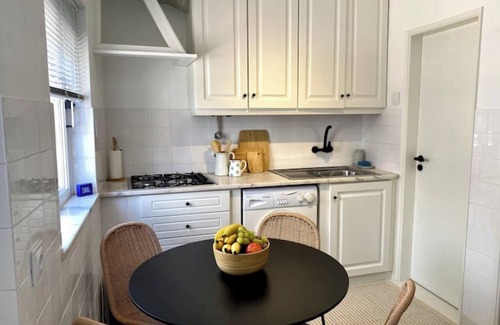 Bensafrim House | Village House